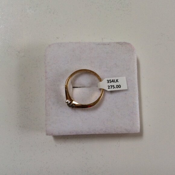 NWT STUNNING 14k GOLD & DIAMOND RING MSRP $400 - Picture 2 of 6